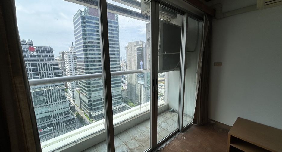 Condo en venta de 3 habitaciones en Sathon, Bangkok
