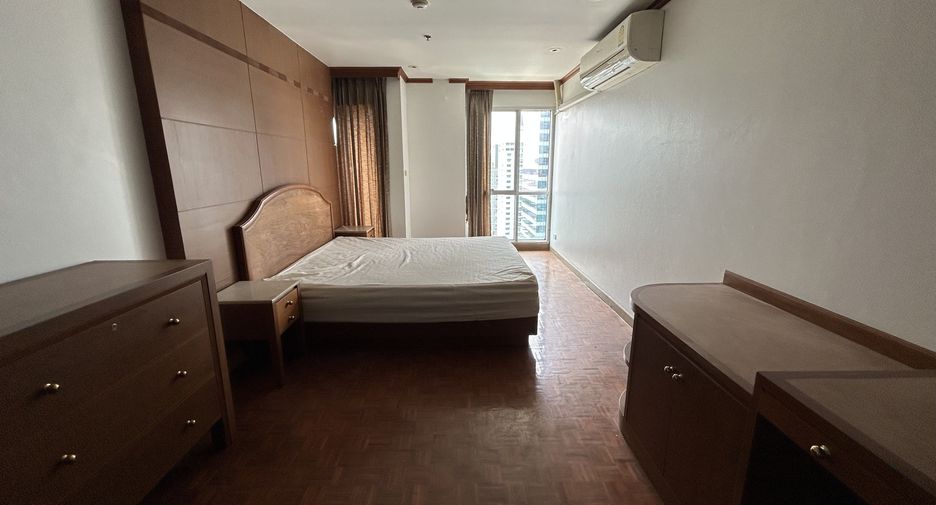 Condo en venta de 3 habitaciones en Sathon, Bangkok