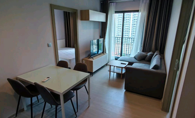 Wohnung zur Miete mit 1 Zimmer in Huai Khwang, Bangkok