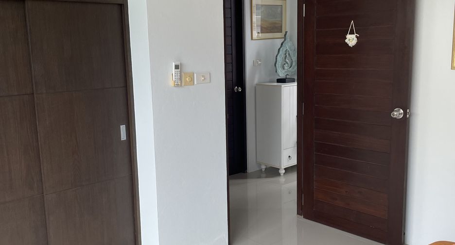 For sale 3 bedrooms house in Mueang Phuket, Phuket