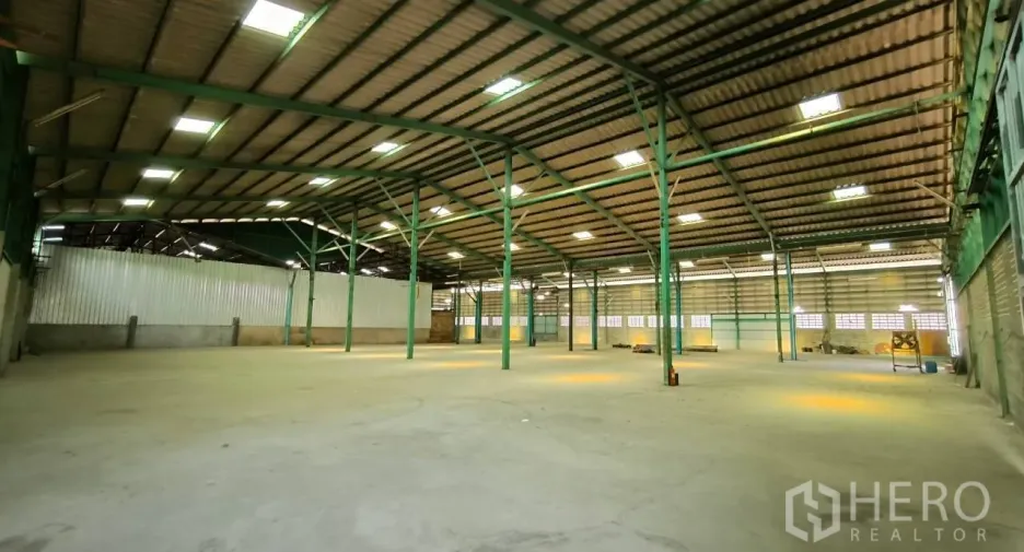 Lagerhaus zur Miete in Mueang Samut Prakan, Samut Prakan