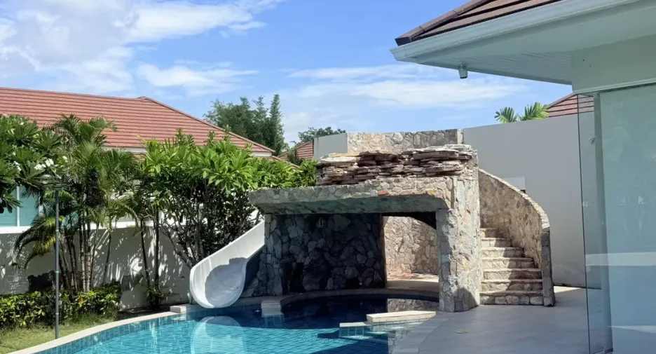 Villa en venta y en alquiler de 7 habitaciones en Hua Hin, Prachuap Khiri Khan