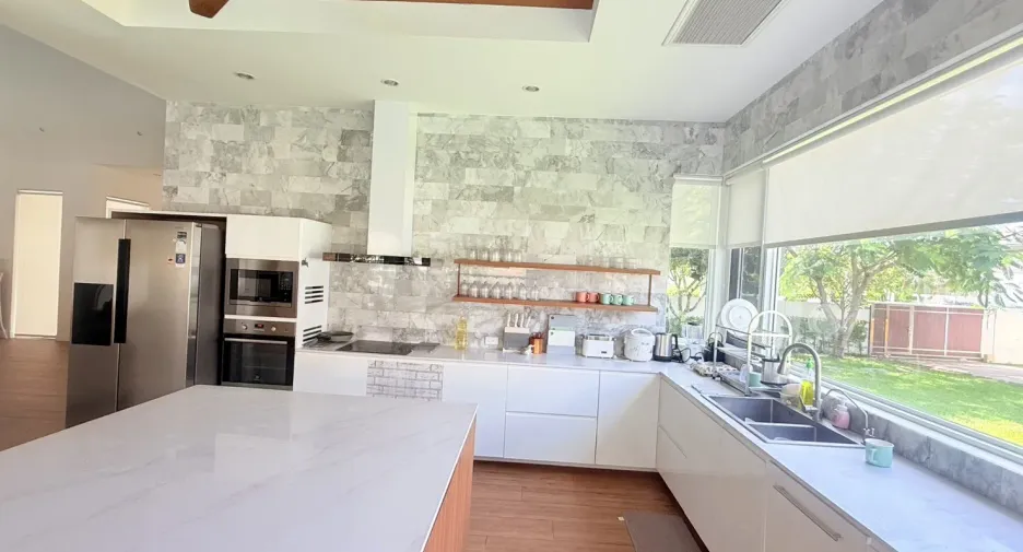Villa en venta y en alquiler de 7 habitaciones en Hua Hin, Prachuap Khiri Khan