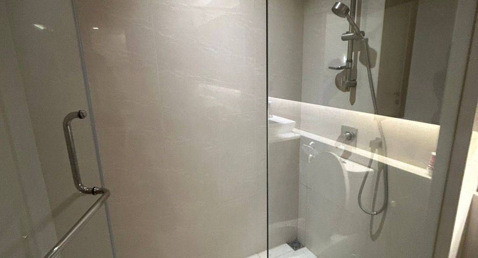 For sale 2 bedrooms condo in Khlong Toei, Bangkok