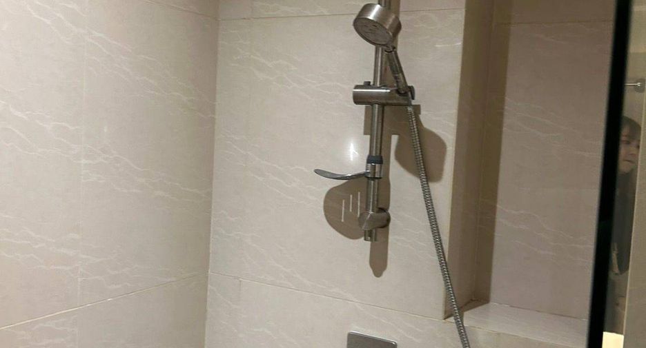 For sale 2 bedrooms condo in Khlong Toei, Bangkok