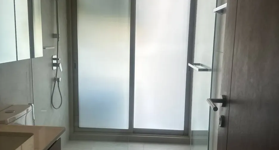 Condo en alquiler de 2 habitaciones en Mueang Chiang Mai, Chiang Mai