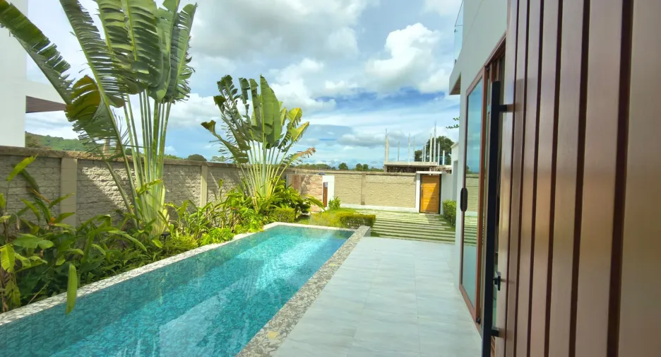 For sale 5 ベッドルーム villa in Bang Lamung, Chonburi