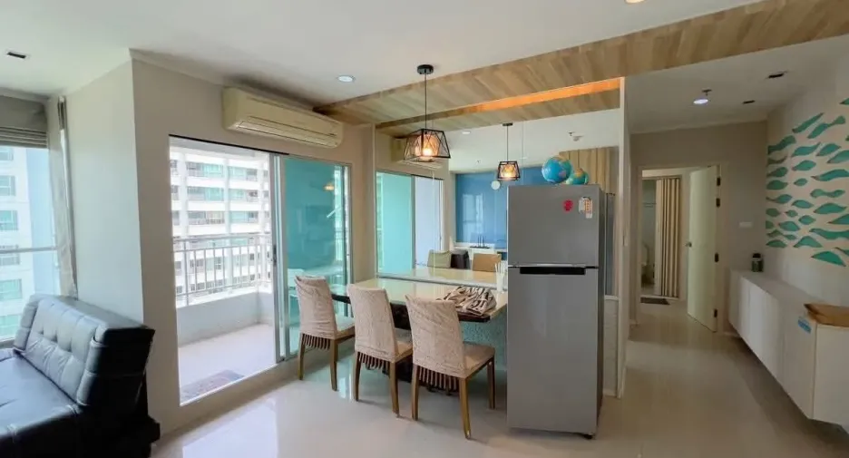 For rent 2 bedrooms condo 