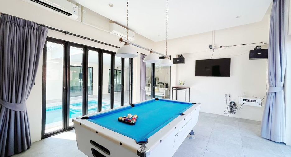 For rent 4 ベッドルーム villa in Hua Hin, Prachuap Khiri Khan