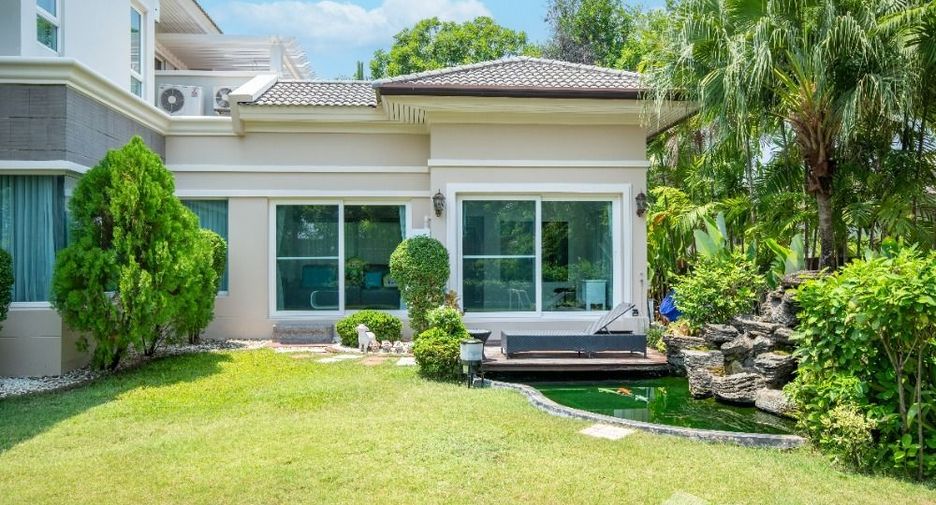 For sale 5 bedrooms house in Bang Khae, Bangkok