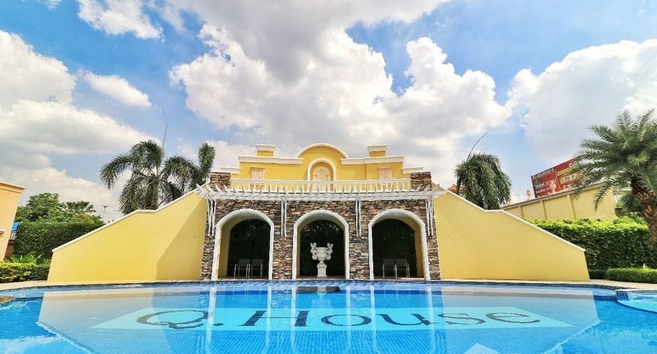 For sale 5 bedrooms house in Bang Khae, Bangkok