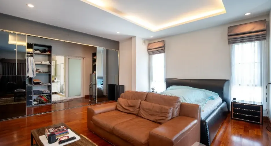 ขาย 5 ห้องนอน บ้านเดี่ยว ใน บางแค, กรุงเทพฯ