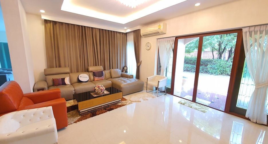 For sale 5 bedrooms house in Bang Khae, Bangkok