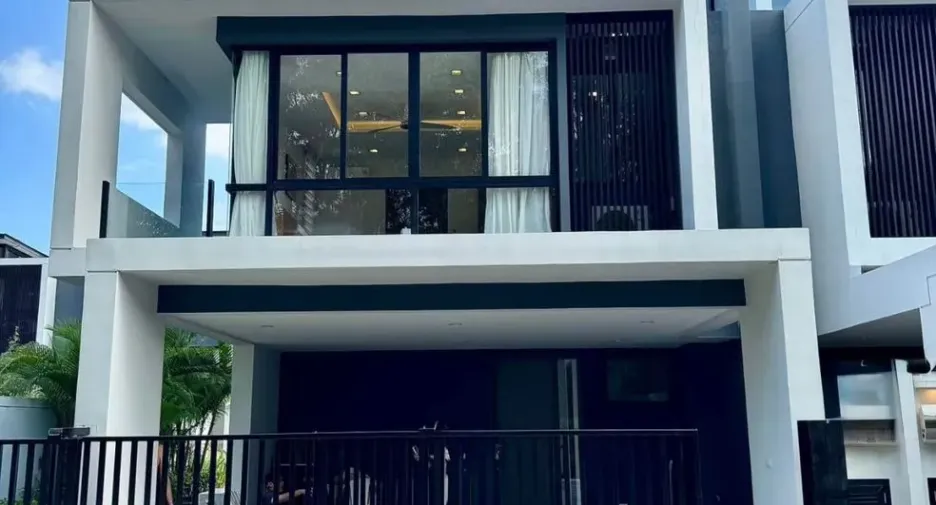 出售 3 卧室 独立屋 在 塔朗, 普吉
