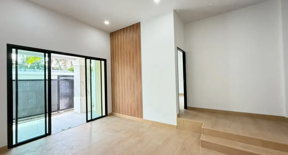 For sale 3 bedrooms house in Mueang Phuket, Phuket
