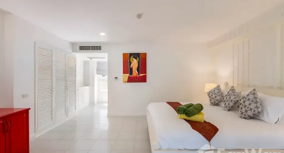 For sale 2 bedrooms condo in Mueang Phuket, Phuket