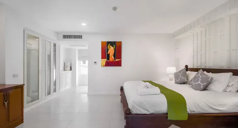 For sale 2 bedrooms condo in Mueang Phuket, Phuket