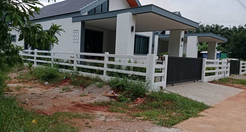 For sale 3 bedrooms house in Mueang Krabi, Krabi