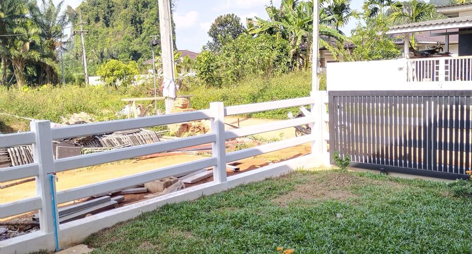 For sale 3 bedrooms house in Mueang Krabi, Krabi