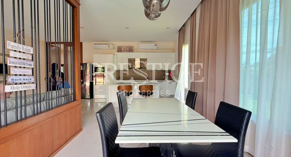 For rent 3 bedrooms house in Huay Yai, Pattaya