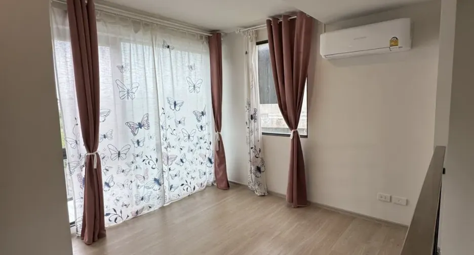 Haus zur Miete mit 2 Zimmer in Bang Phli, Samut Prakan