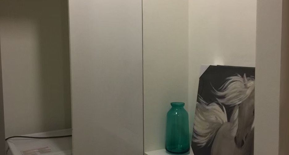 Condo en alquiler de 1 habitaciones en Khlong Toei, Bangkok