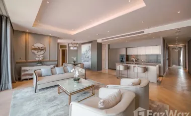 Condo en venta y en alquiler de 3 habitaciones en Khlong San, Bangkok