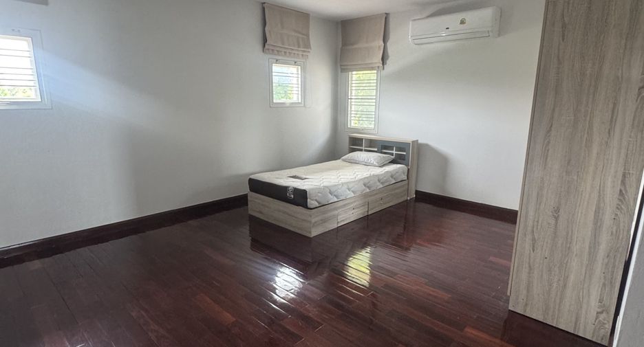 Haus zur Miete mit 4 Zimmer in Mueang Samut Prakan, Samut Prakan