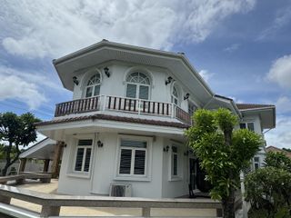 Haus zur Miete mit 4 Zimmer in Mueang Samut Prakan, Samut Prakan