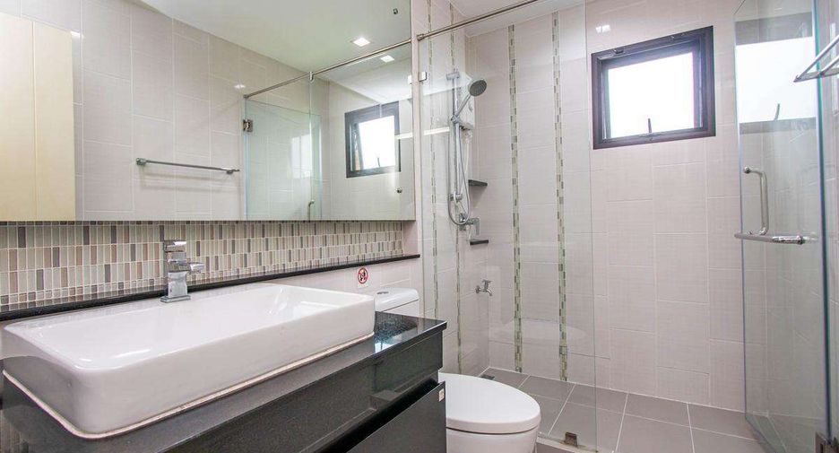 For rent 4 bedrooms house in Mae Rim, Chiang Mai