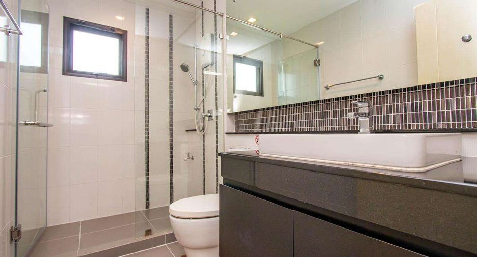 For rent 4 bedrooms house in Mae Rim, Chiang Mai