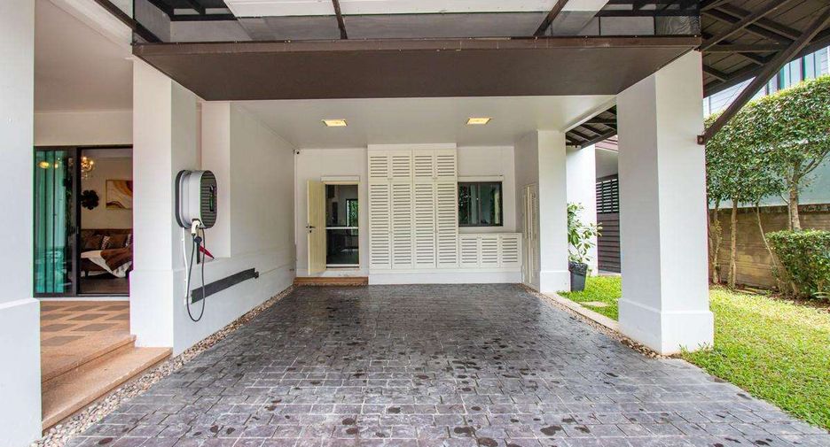 For rent 4 bedrooms house in Mae Rim, Chiang Mai