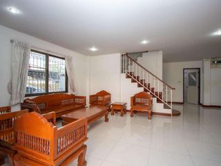 出租 4 卧室 独立屋 在 Mueang Chiang Mai, Chiang Mai