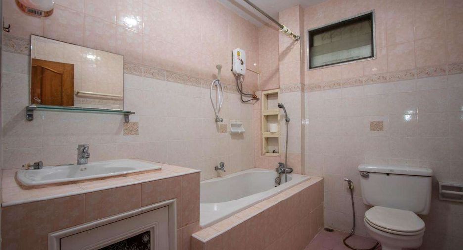 出租 4 卧室 独立屋 在 Mueang Chiang Mai, Chiang Mai
