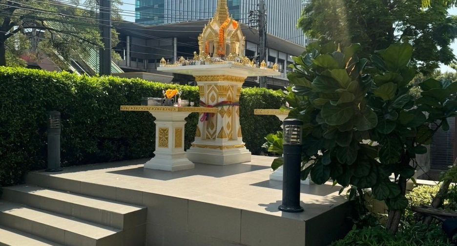Condo en venta y en alquiler de 1 habitaciones en Sathon, Bangkok