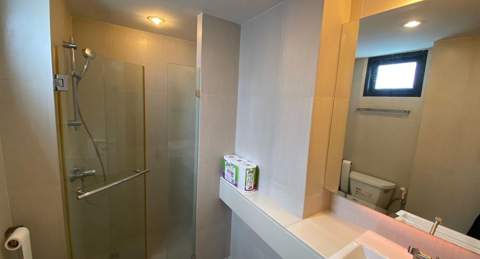 Condo en venta y en alquiler de 1 habitaciones en Khlong Toei, Bangkok