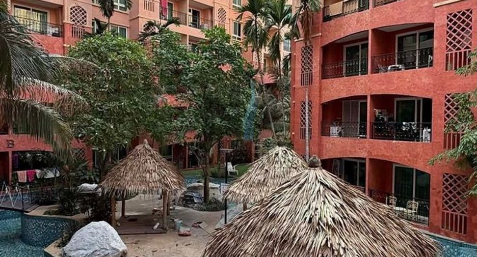 Продажа 2 спальни кондо в Йомтиен, Паттайя