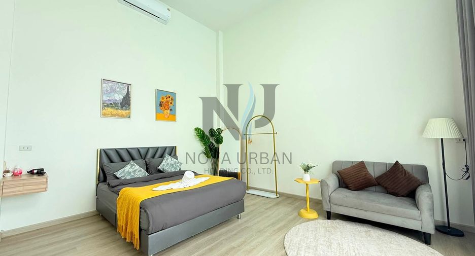 For sale 4 bedrooms villa in Jomtien, Pattaya