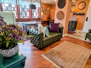 For sale 2 ベッドルーム condo in Yan Nawa, Bangkok