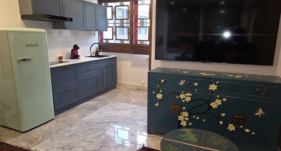 For sale 2 ベッドルーム condo in Yan Nawa, Bangkok