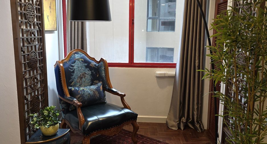 For sale 2 ベッドルーム condo in Yan Nawa, Bangkok