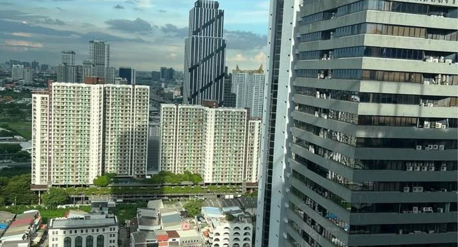 Wohnung zur Miete mit 1 Zimmer in Huai Khwang, Bangkok