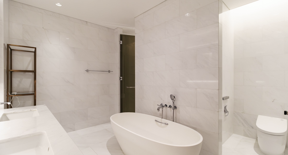 Condo en venta y en alquiler de 2 habitaciones en Pathum Wan, Bangkok