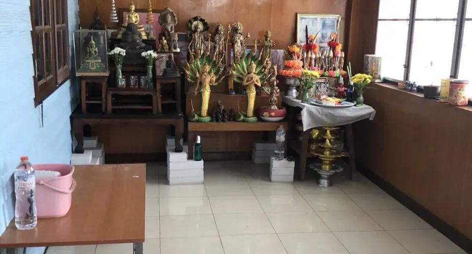 Gewerbefläche zum Kauf mit 3 Zimmer in Mueang Samut Prakan, Samut Prakan