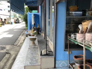 出售 3 卧室 商业空间 在 Mueang Samut Prakan, Samut Prakan
