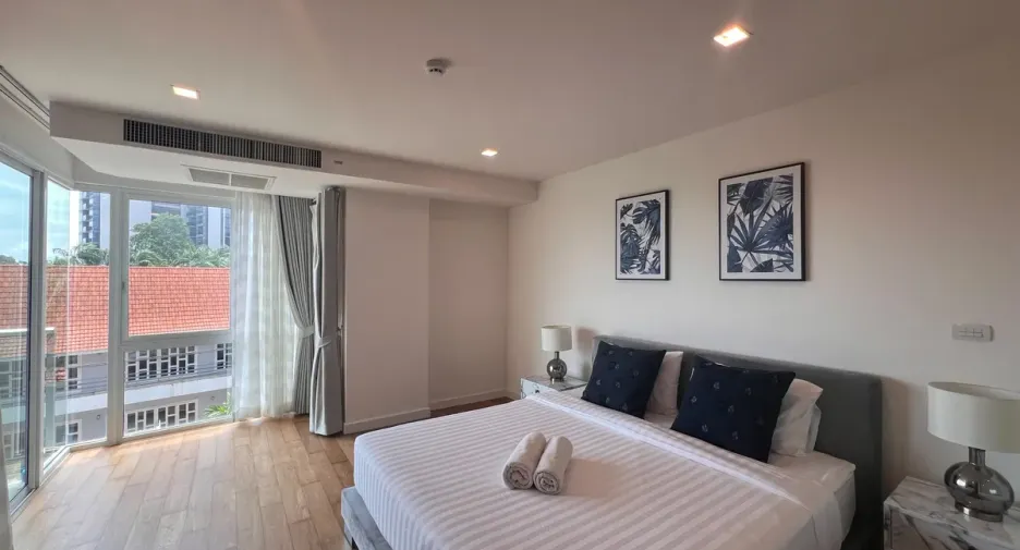 For rent 2 bedrooms condo in Bang Lamung, Chonburi