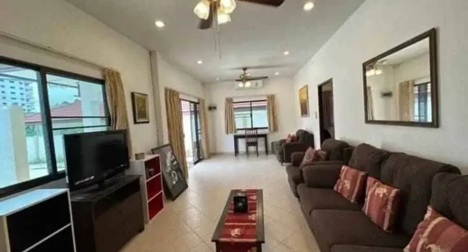 出售 2 卧室 独立屋 在 Jomtien, 芭提雅