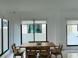 Haus zur Miete und zum Kauf mit 3 Zimmer in Bang Phli, Samut Prakan