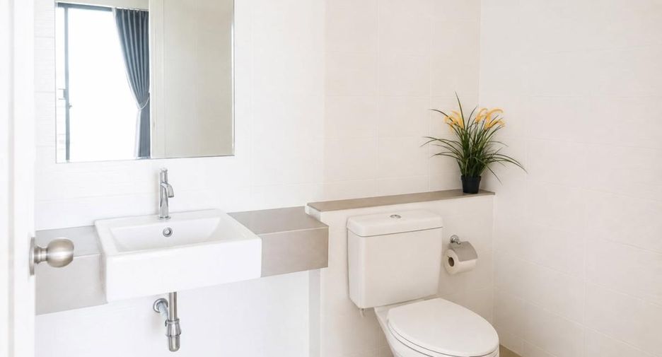 For sale 2 bedrooms townhouse in Bang Lamung, Chonburi