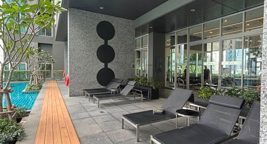 Wohnung zur Miete mit 2 Zimmer in Huai Khwang, Bangkok